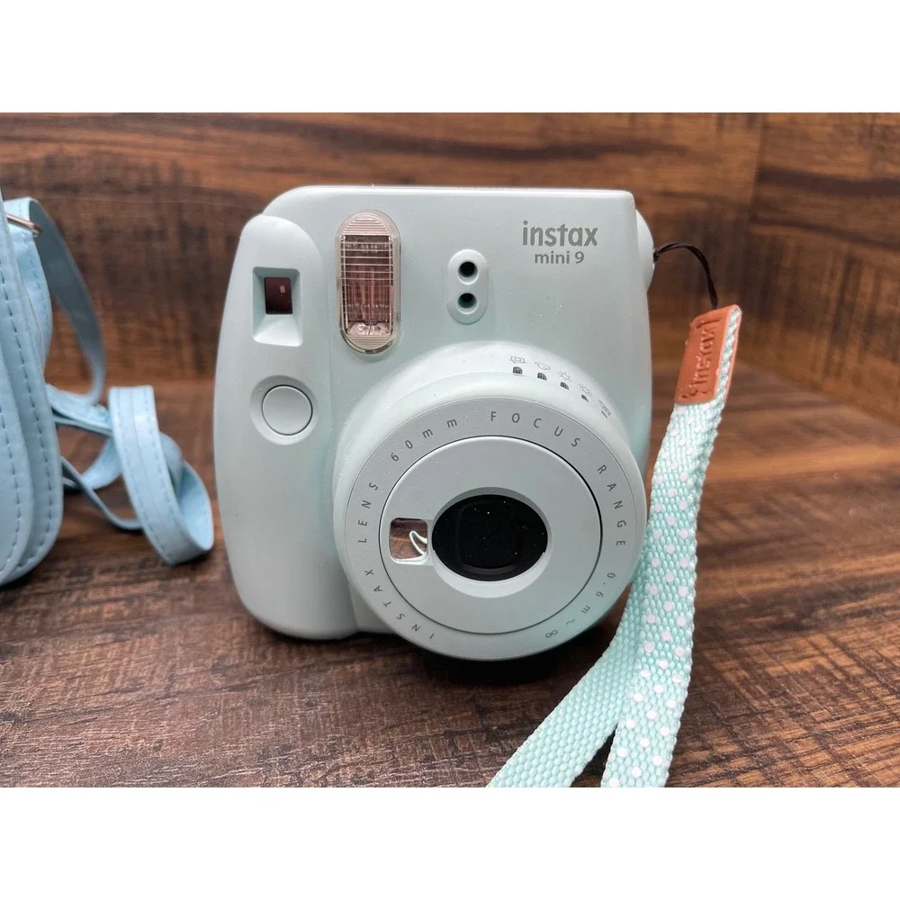 Fujifilm Instax Mini 9 Instant Camera Blue w Case Strap Viewfinder Damage